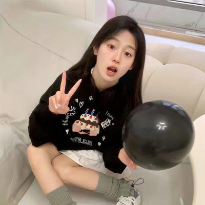 派对女郎电影海报