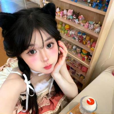 一周的偶像电影海报
